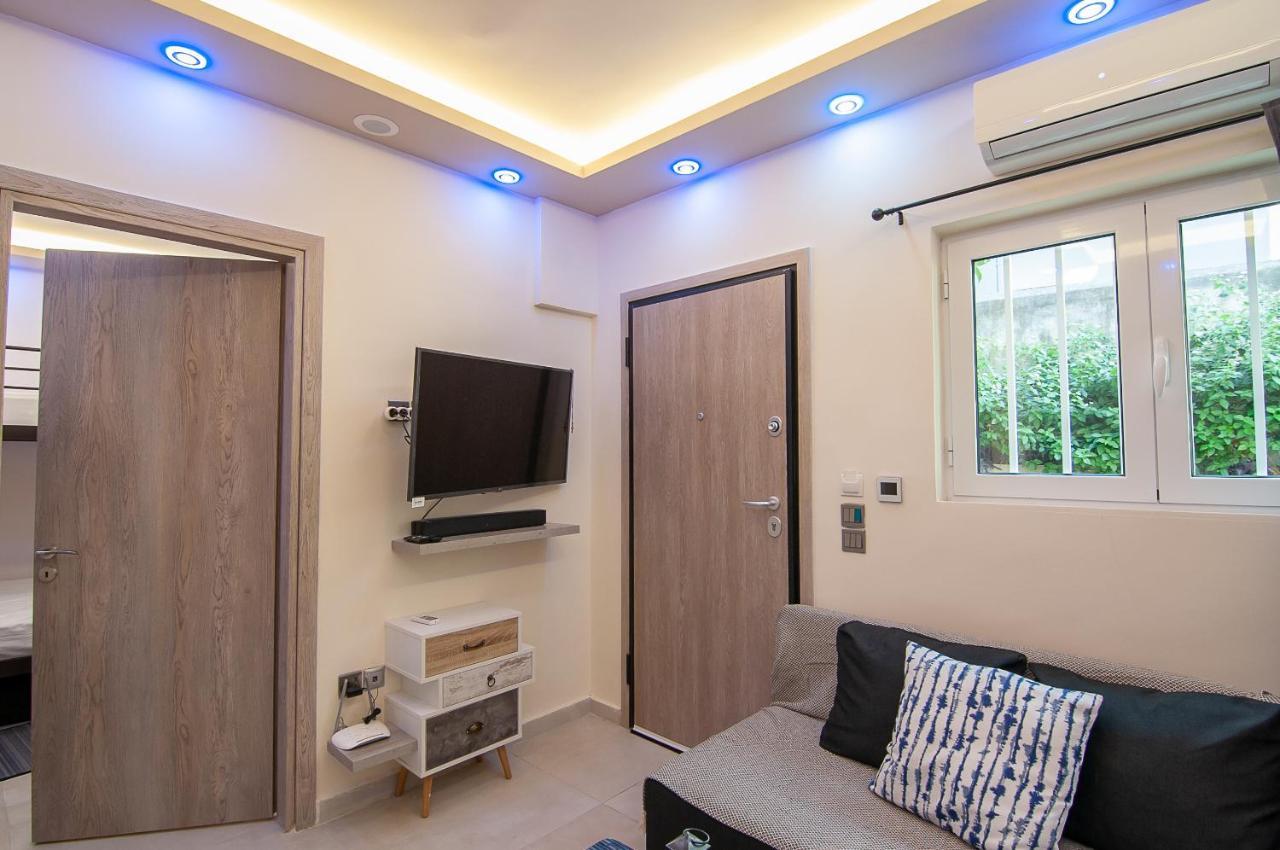 아테네 Modern Studio For 4 In Glyfada 아파트 외부 사진